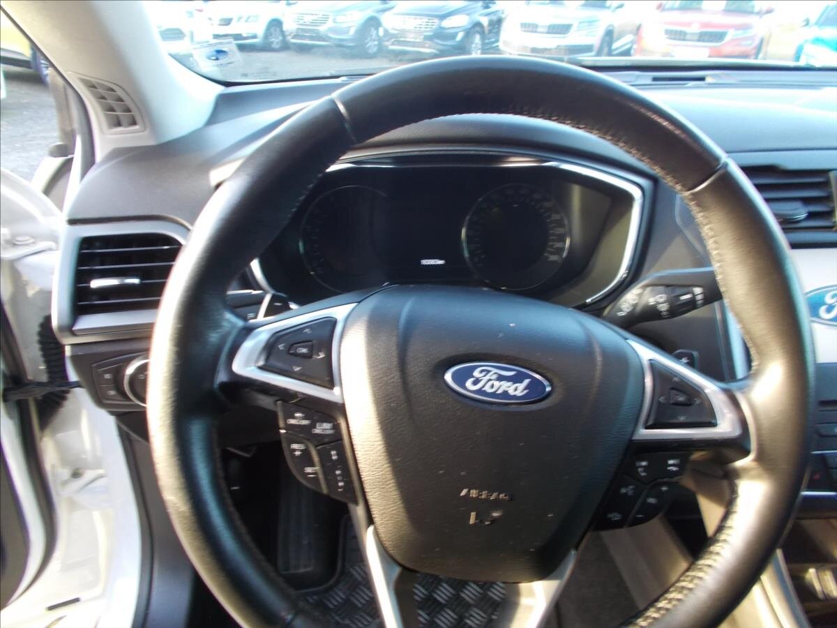 Ford Mondeo Kombi 2,0 l 132 kw