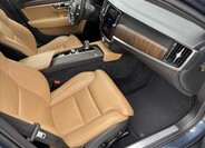 Volvo V90 28