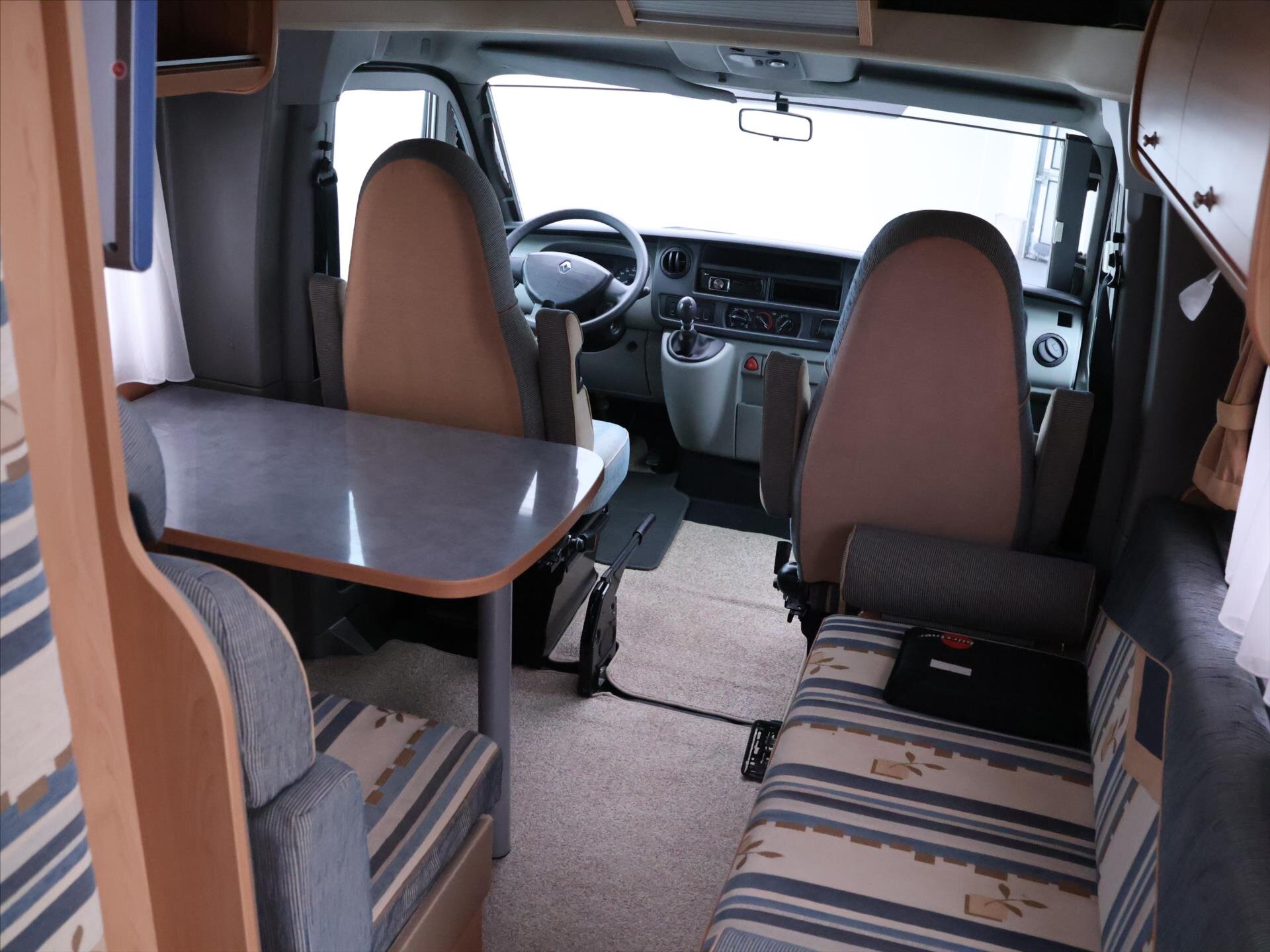 Renault Ostatní Ostatní 3,0 l 100 kw