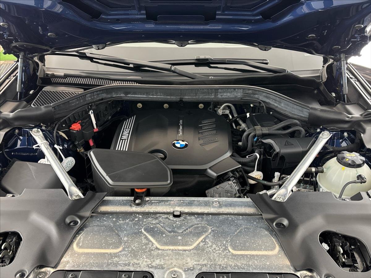 BMW X3 SUV / Terénní 2,0 l 140 kw