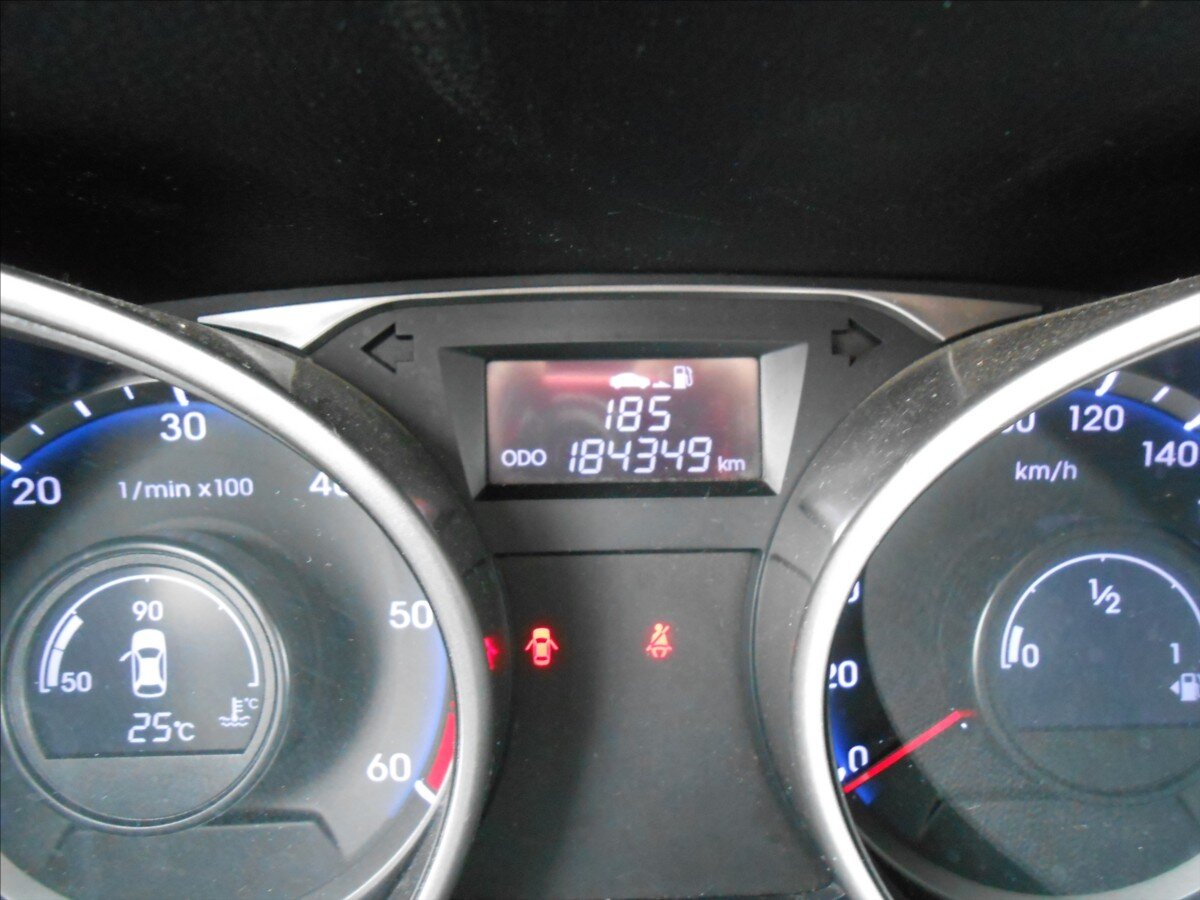 Hyundai ix35 Kombi 2,0 l 100 kw