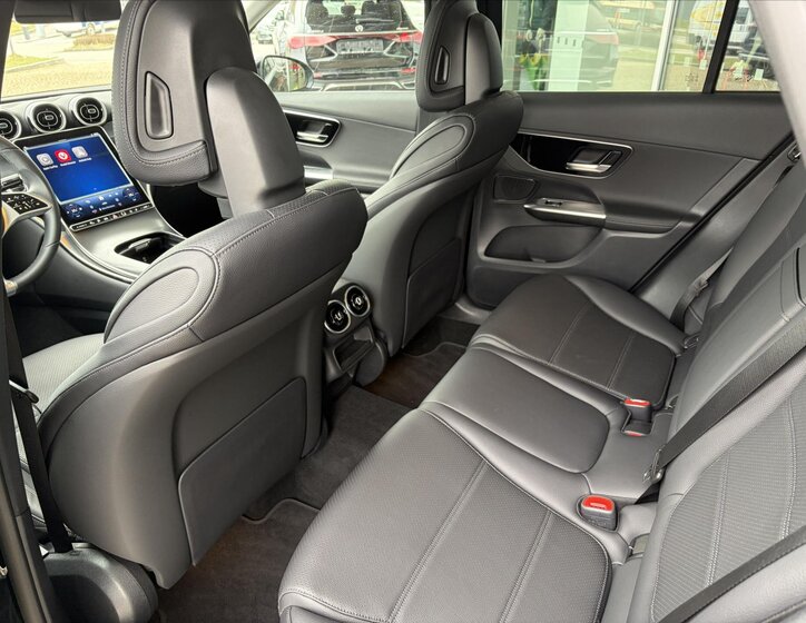 Mercedes-Benz GLC SUV / Terénní 2,0 l 145 kw