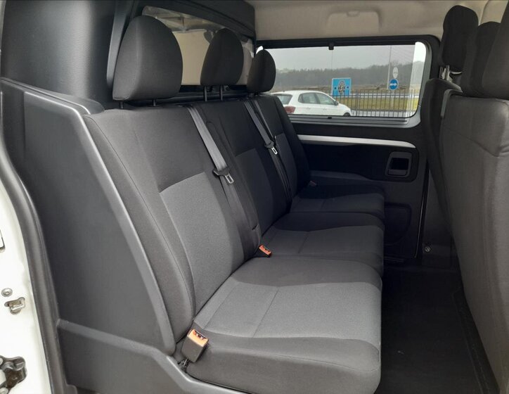 Opel Vivaro MPV 2,0 l 106 kw