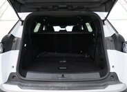 Peugeot 5008 SUV 1,2 l 100 kw