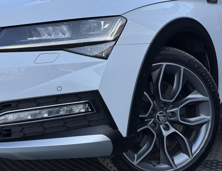 Škoda Superb Kombi 2,0 l 200 kw