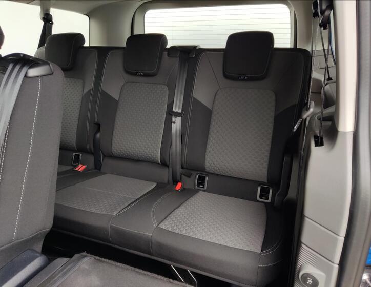 Volkswagen Caravelle 20