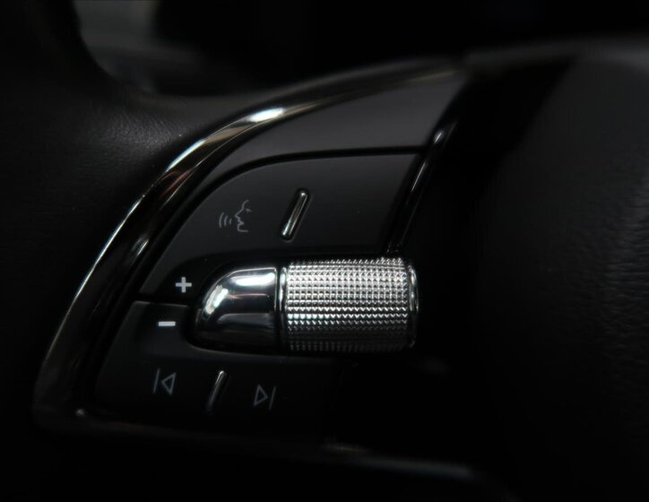 Škoda Octavia Sedan / Limuzína 1,5 l 110 kw