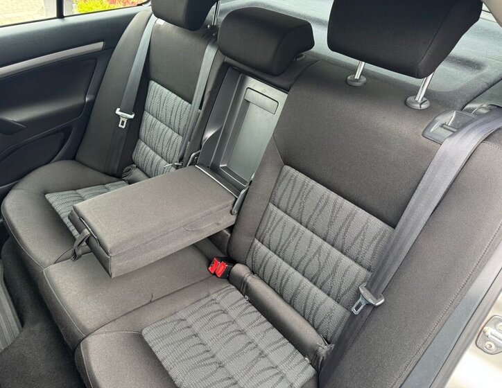 Škoda Octavia Liftback 2,0 l 103 kw