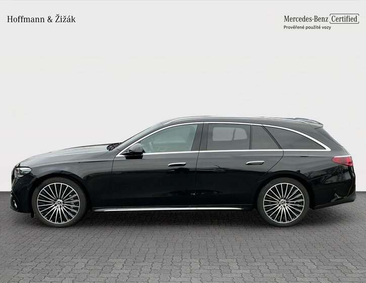 Mercedes-Benz Třídy E 8