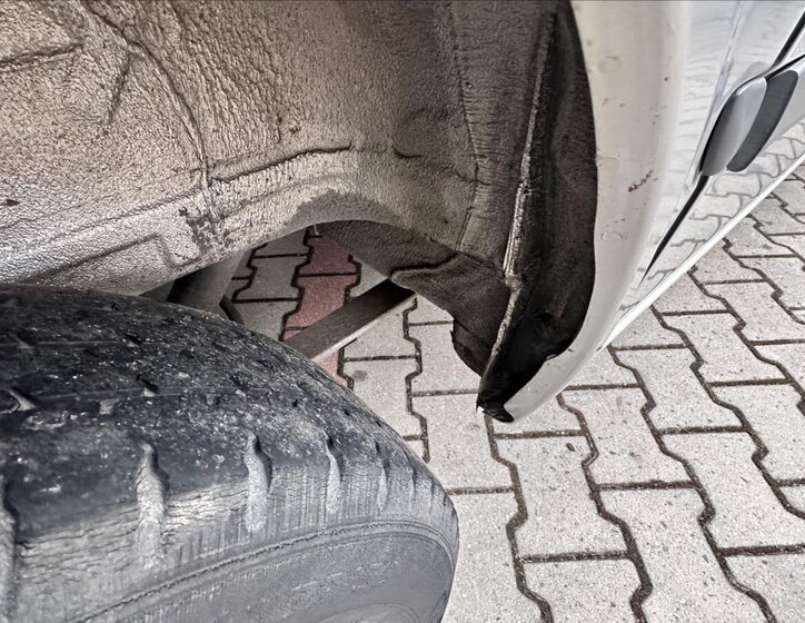 Ford Transit Skříň 2,2 l 63 kw