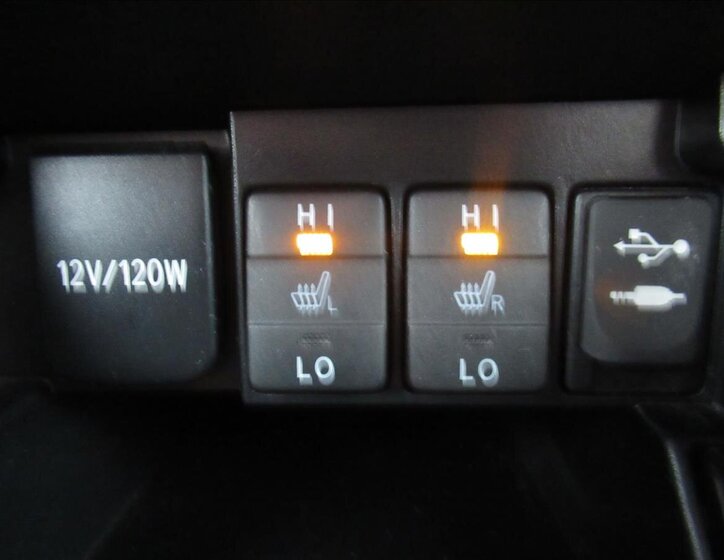 Toyota Corolla Sedan 1,6 l 97 kw