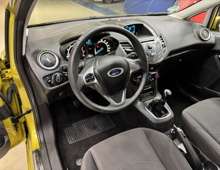 Ford Fiesta Hatchback 998,0 59 kw