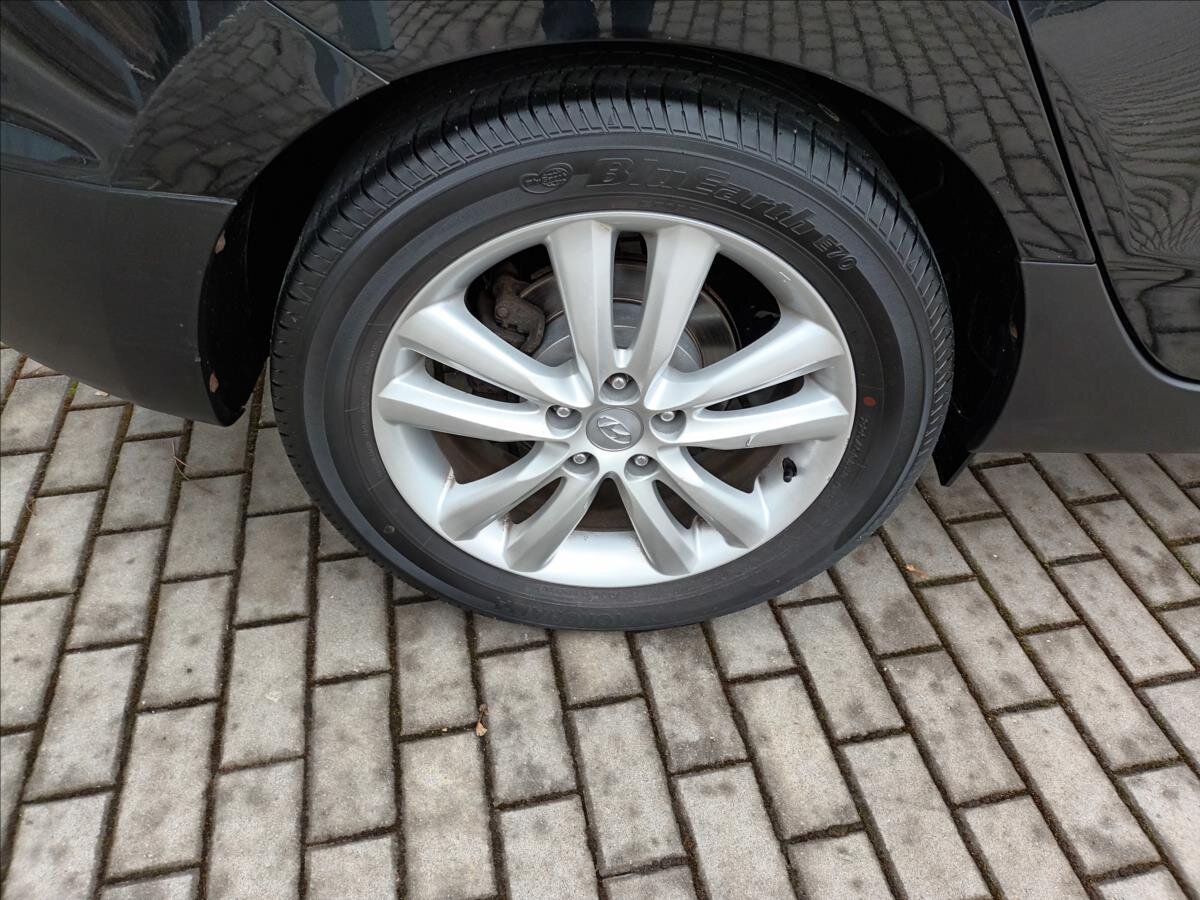 Hyundai ix35 SUV / Terénní 2,0 l 100 kw