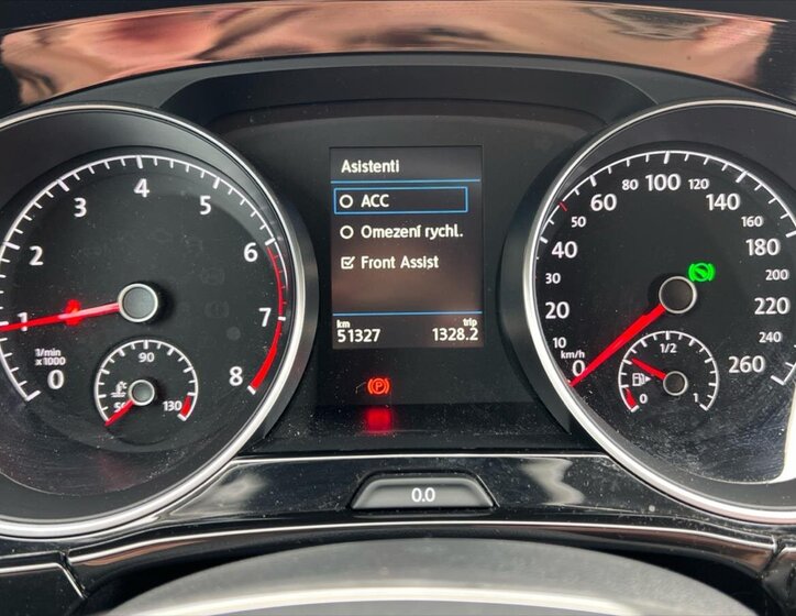 Volkswagen Touran Kombi 1,5 l 110 kw