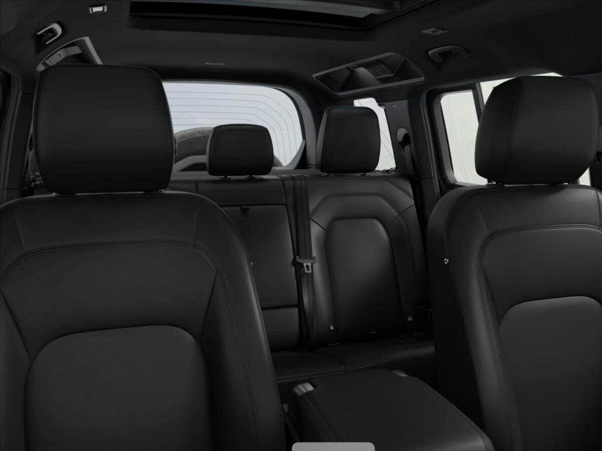 Land Rover Defender SUV / Terénní 3,0 l 184 kw