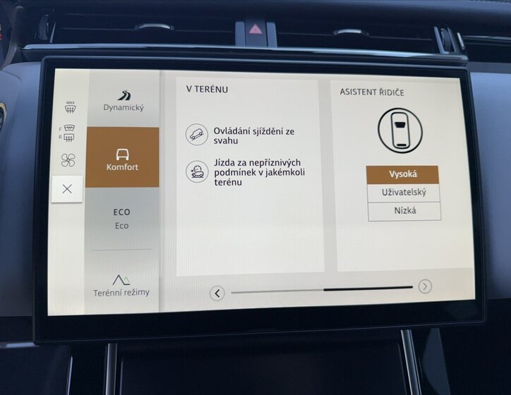 Land Rover Range Rover Velar SUV / Terénní 3,0 l 221 kw