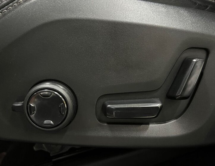 Volvo XC90 SUV / Terénní 2,0 l 177 kw