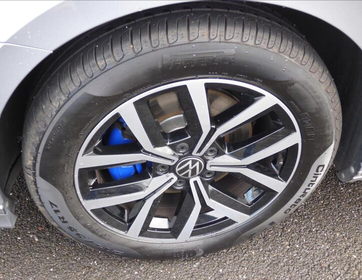 Volkswagen Passat Kombi 1,4 l 115 kw