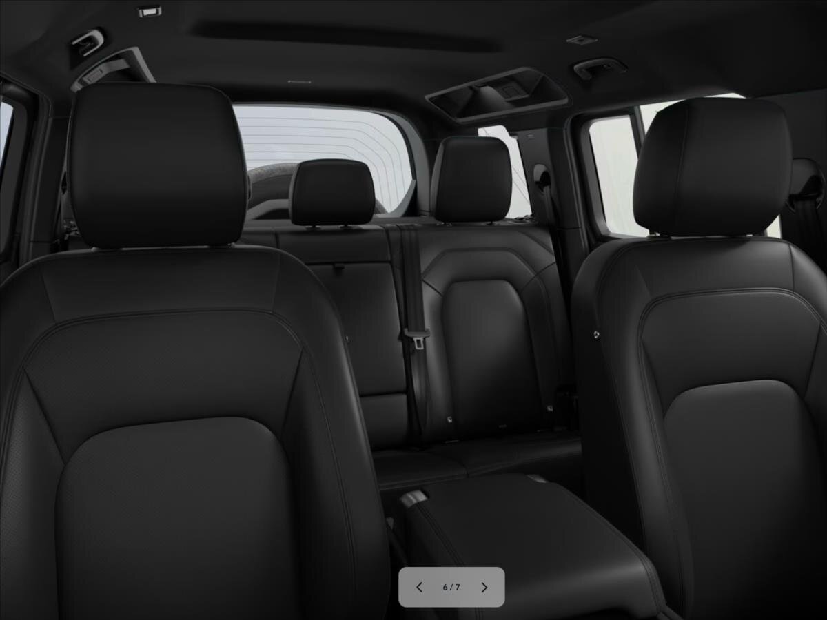 Land Rover Defender SUV / Terénní 3,0 l 147 kw