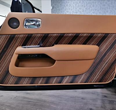 Rolls-Royce Wraith 33