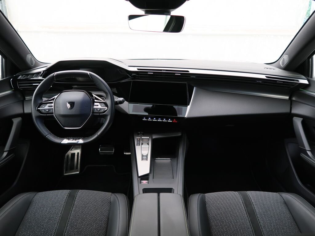 Peugeot 308 Kombi 1,2 l 96 kw