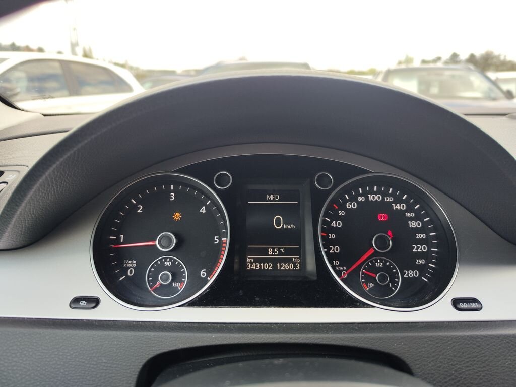 Volkswagen Passat CC Sedan / Limuzína 2,0 l 103 kw