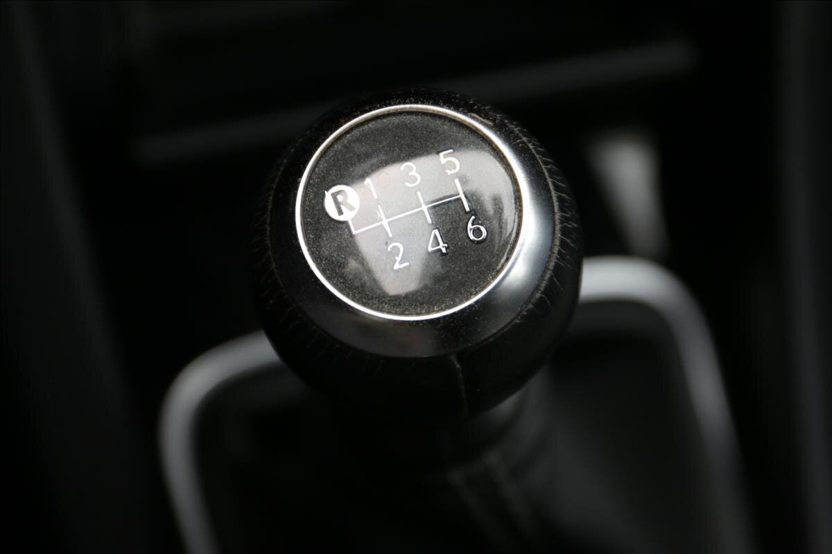 Toyota Auris Kombi 1,6 l 97 kw