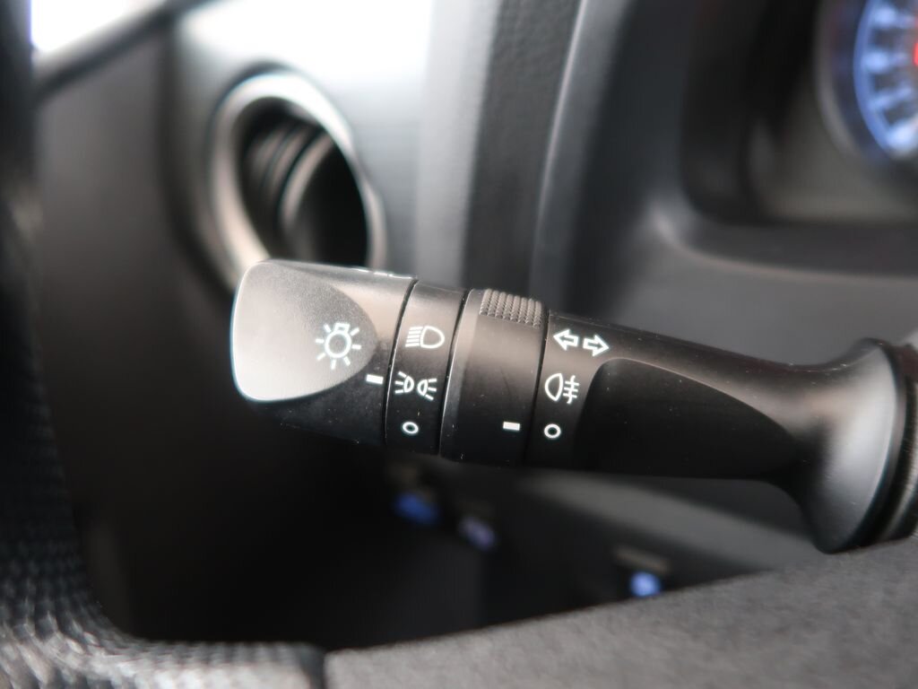 Toyota Auris Kombi 1,6 l 97 kw