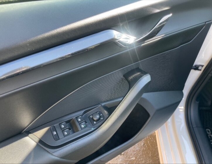 Škoda Octavia Liftback 1,5 l 110 kw