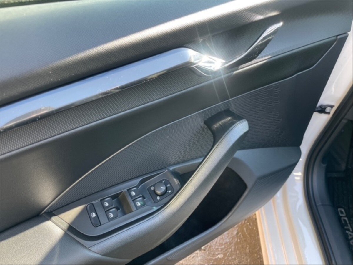 Škoda Octavia Liftback 1,5 l 110 kw