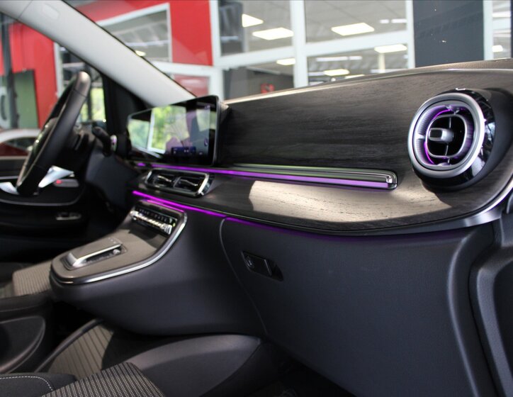 Mercedes-Benz Třídy V 25