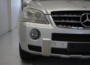 Mercedes-Benz Třídy M SUV 6,2 l 375 kw