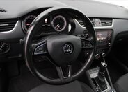 Škoda Octavia 14