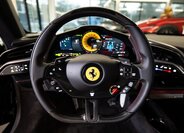 Ferrari SF90 Kupé 4,0 l 736 kw