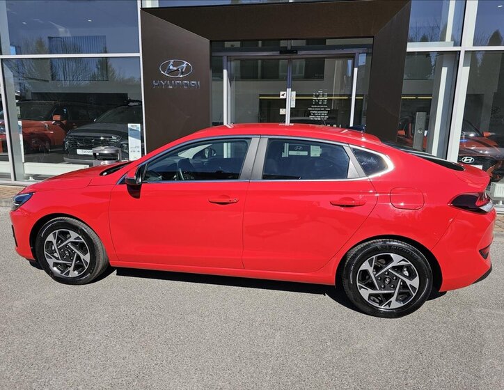 Hyundai i30 Liftback 998,0 73 kw