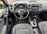 Volkswagen Tiguan 9