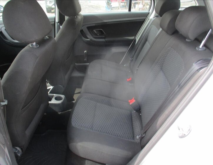 Škoda Fabia Kombi 1,6 l 66 kw