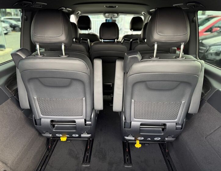 Mercedes-Benz Třídy V 11