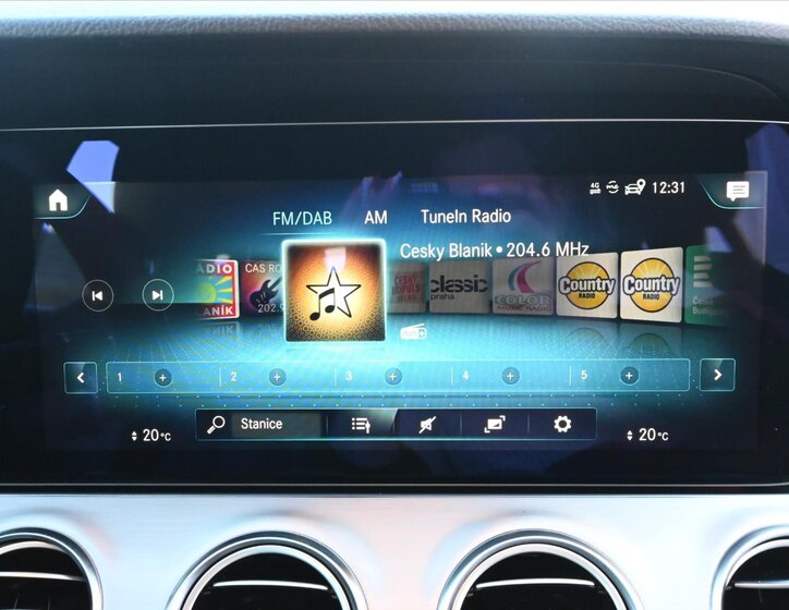 Mercedes-Benz Třídy E 19