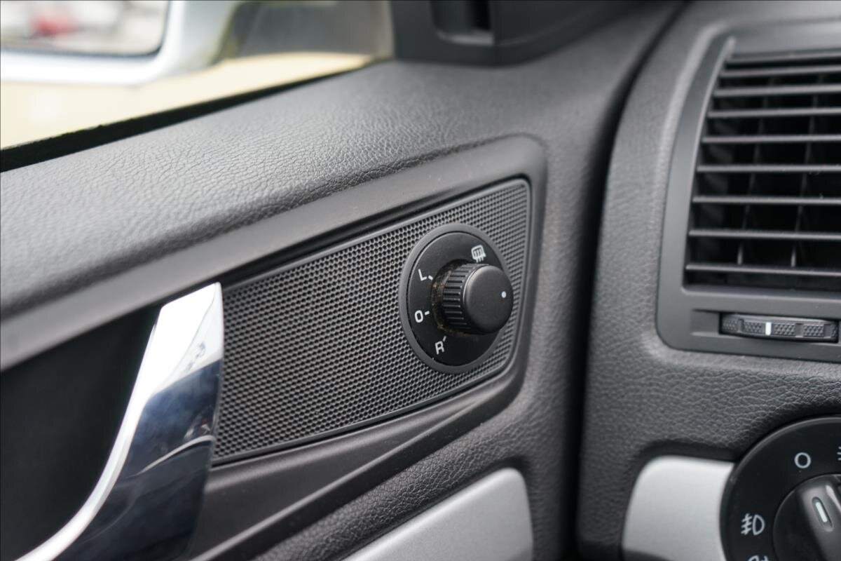 Škoda Octavia Kombi 2,0 l 103 kw