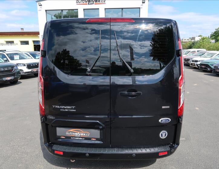 Ford Transit Custom 8