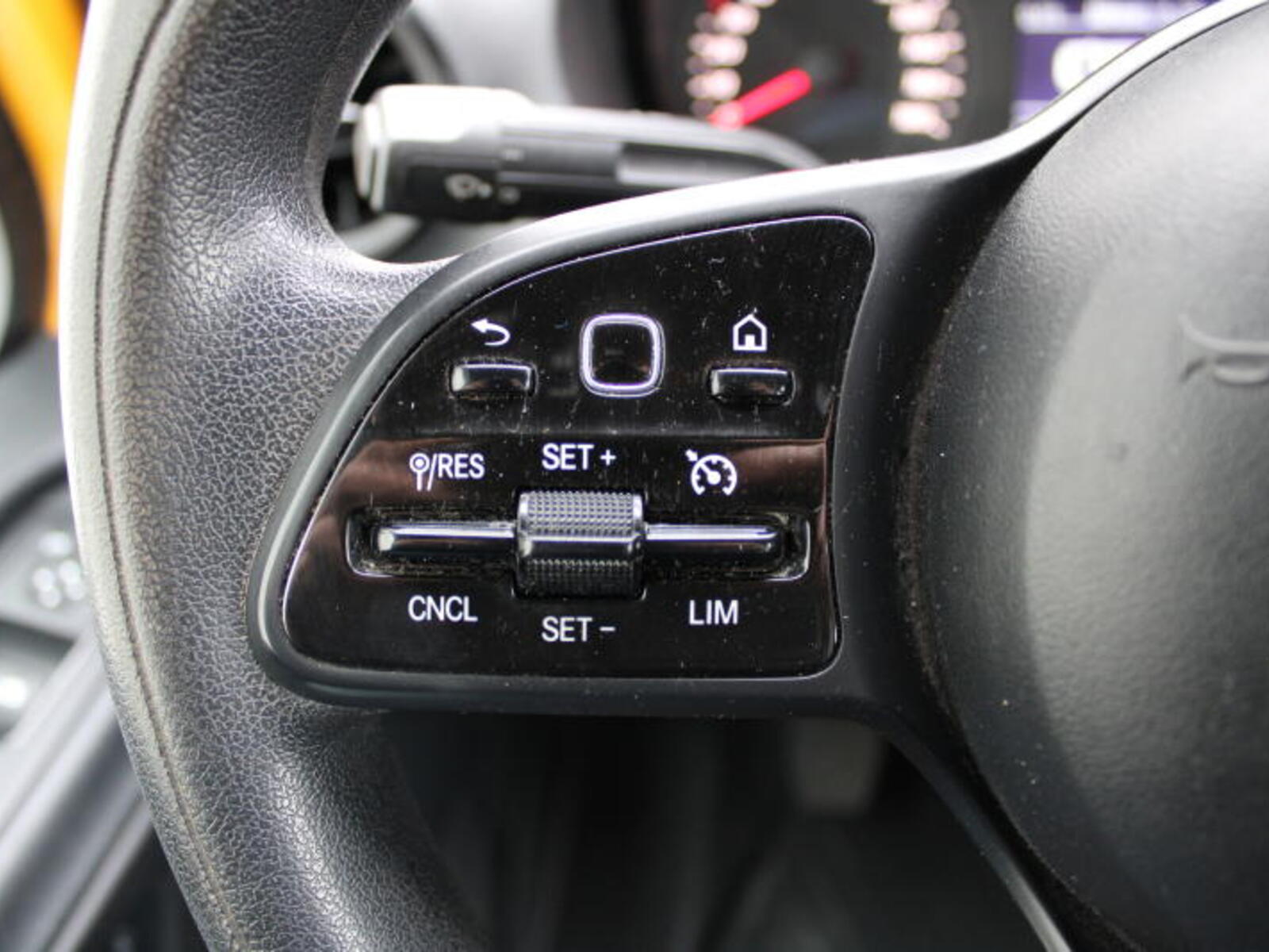 Mercedes-Benz Sprinter 21