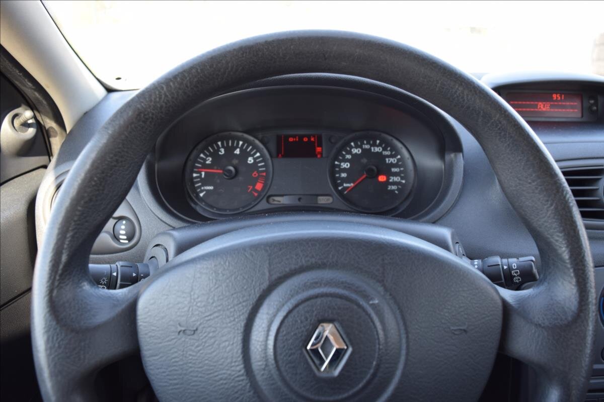 Renault Clio Kombi 1,1 l 74 kw