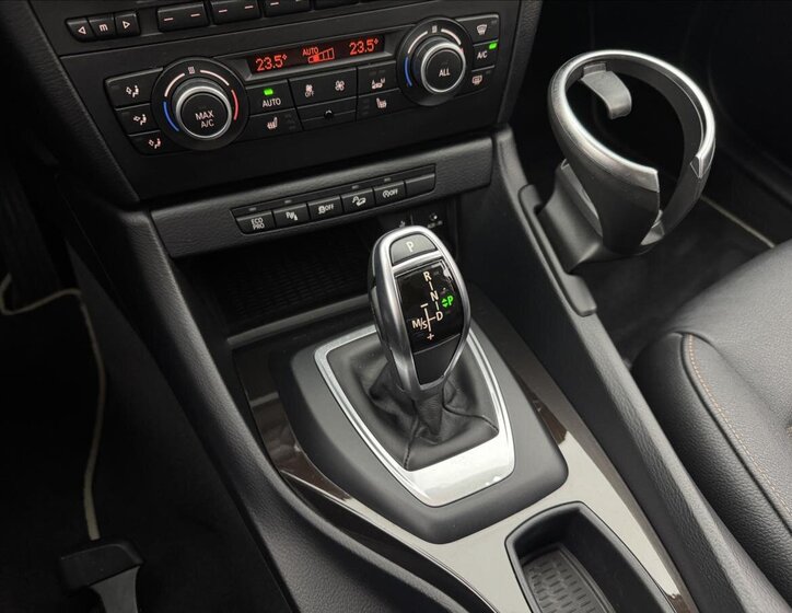 BMW X1 SUV / Terénní 2,0 l 105 kw