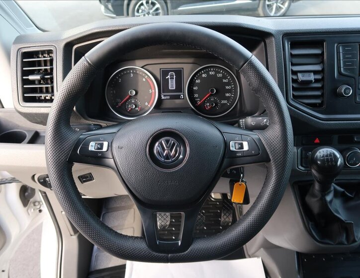 Volkswagen Crafter 15