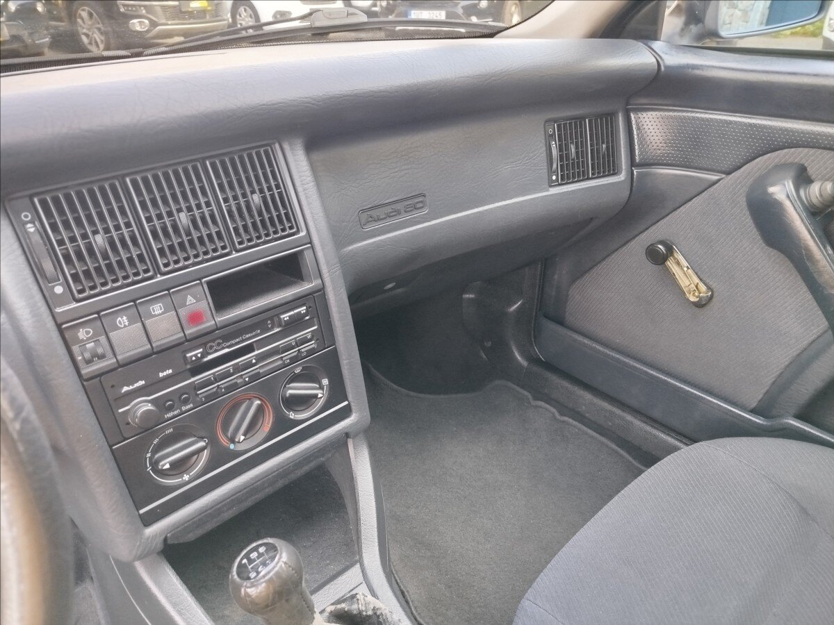 Audi 80 Sedan / Limuzína 2,0 l 66 kw