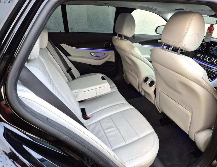 Mercedes-Benz Třídy E Kombi 2,9 l 243 kw