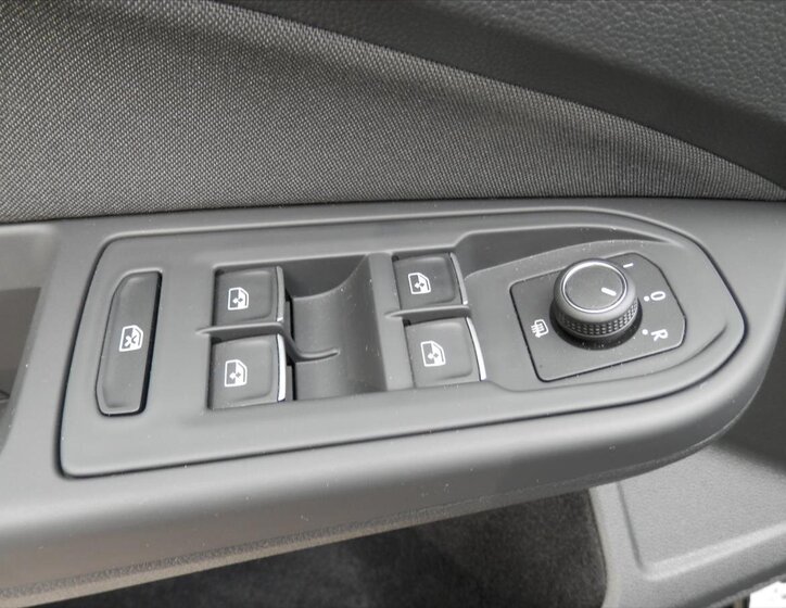 Volkswagen Golf Hatchback 1,5 l 110 kw