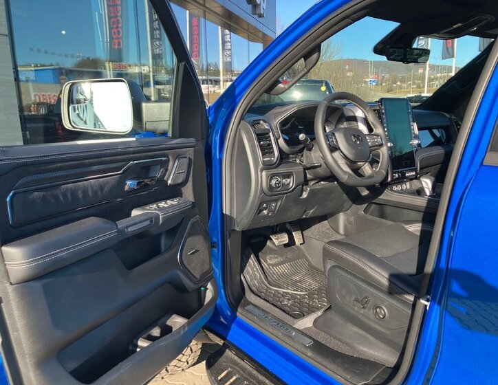 Dodge RAM Pick-up 3,0 l 403 kw