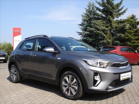 KIA Stonic SUV 1,2 l 58 kw